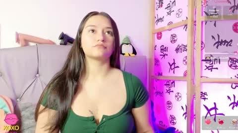 Snapshot of megan_xoxo1 chatting on 26, 11, 2025 Megan online show from 26, 11, 2025