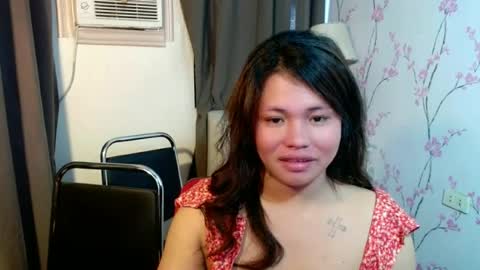 Snapshot of megan_younng chatting on 14, 6, 2026 MEGAN online show from 14, 6, 2026