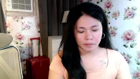 Snapshot of megan_younng chatting on 14, 7, 2026 MEGAN online show from 14, 7, 2026
