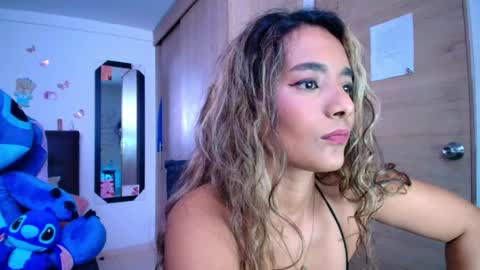 Snapshot of meganadriels96 chatting on 21, 4, 2026 M E G A N online show from 21, 4, 2026