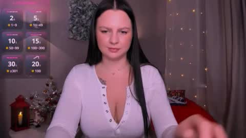 Snapshot of meganberrybb chatting on 17, 12, 2025 Meganberry online show from 17, 12, 2025