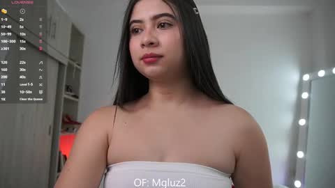 Snapshot of megancute2 chatting on 28, 9, 2025 Luz -----OF mgluz2--- Next stream 1122024 1400Colombian time online show from 28, 9, 2025