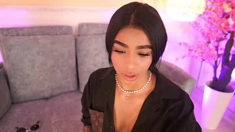 Megan Lowell online show from 2, 2, 2026