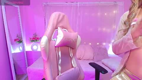 Snapshot of meganlust11 chatting on 29, 5, 2026 meganlust11 online show from 29, 5, 2026