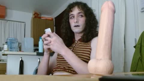 meganmars online show from 4, 1, 2025