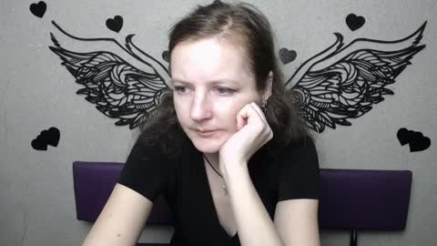 MeganPirs online show from 8, 4, 2026