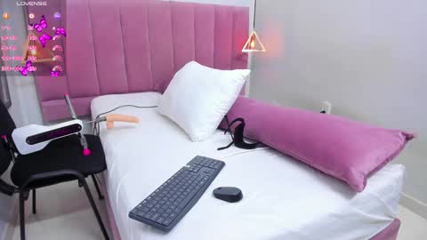 Snapshot of megansaenz_1 chatting on 20, 2, 2026 Megan online show from 20, 2, 2026