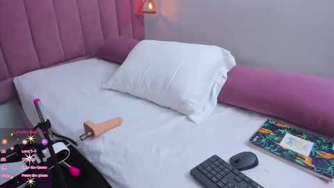 Snapshot of megansaenz_1 chatting on 10, 3, 2026 Megan online show from 10, 3, 2026