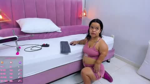 Snapshot of megansaenz_1 chatting on 11, 4, 2026 Megan online show from 11, 4, 2026