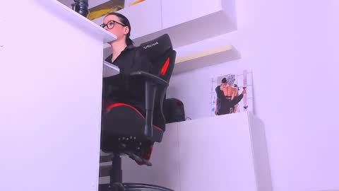 Snapshot of meganstones chatting on 15, 1, 2025 Megan online show from 15, 1, 2025