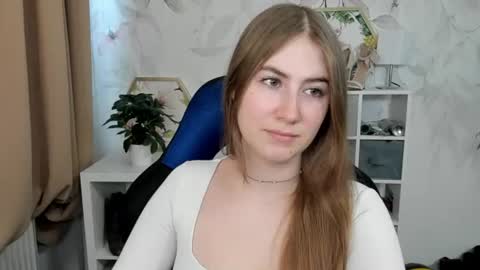 Snapshot of meganx_candy chatting on 15, 7, 2026 Megan online show from 15, 7, 2026