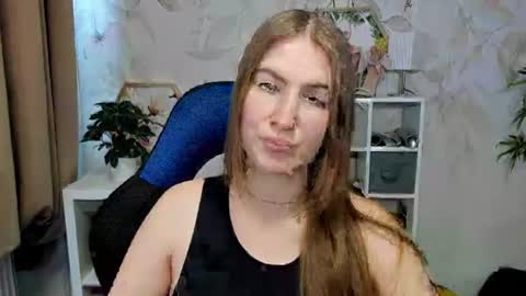 Snapshot of meganx_candy chatting on 5, 8, 2026 Megan online show from 5, 8, 2026