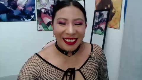 Snapshot of megara_love chatting on 23, 6, 2026 megara_love online show from 23, 6, 2026