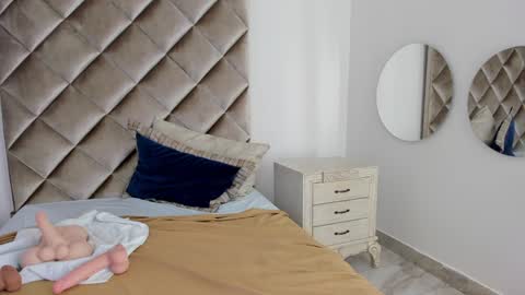 M E G A R A online show from 24, 12, 2024