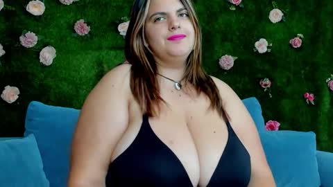 megatitts_ online show from 6, 10, 2025