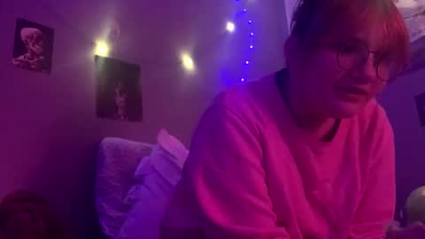 Snapshot of megeggs chatting on 19, 2, 2025 Megeggs online show from 19, 2, 2025