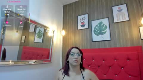 meggancurvy online show from 13, 1, 2026