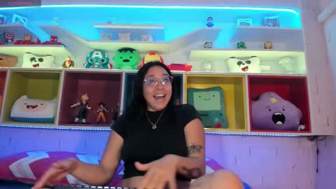 MEGGY MAE online show from 13, 3, 2026