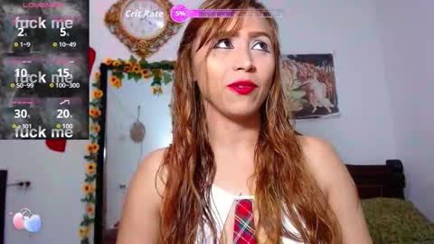 Snapshot of meghan_crouch chatting on 6, 11, 2025 MEGHAN online show from 6, 11, 2025