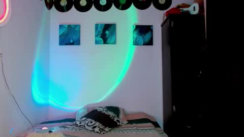 meghan_devil_ online show from 17, 12, 2025