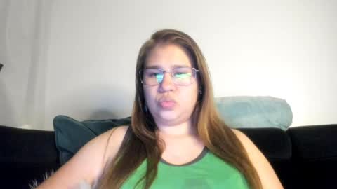 Snapshot of meichangcb chatting on 27, 5, 2026 mei chang online show from 27, 5, 2026