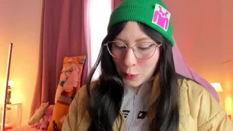 Snapshot of meikitty chatting on 29, 10, 2025 Mei online show from 29, 10, 2025