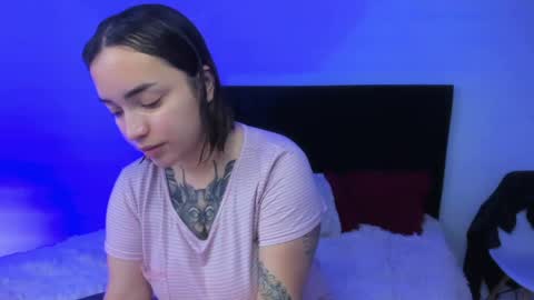 IG soymeily oficial  online show from 11, 5, 2026