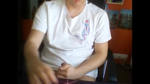 Snapshot of meks5544 chatting on 18, 4, 2026 meks5544 online show from 18, 4, 2026