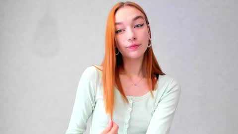 Snapshot of mel__lisa chatting on 6, 5, 2026 mel__lisa online show from 6, 5, 2026