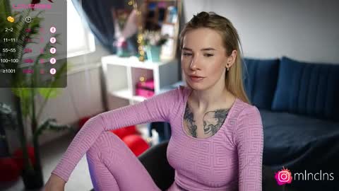 Snapshot of mel_collins chatting on 4, 3, 2025 MELANIE PVT ONLY 60TK PER MIN online show from 4, 3, 2025