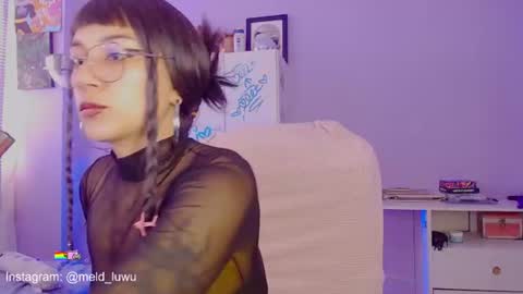 Snapshot of mel_dahlia chatting on 25, 6, 2026 Melissa - - Please help me to reach 100 thumbs up online show from 25, 6, 2026