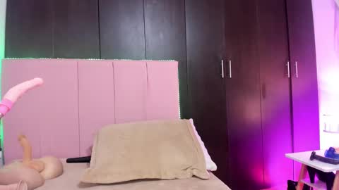 MELANI - online show from 14, 12, 2024