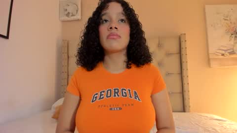 melania_xtreme online show from 15, 12, 2025