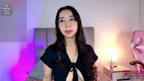 Snapshot of melanie__hills chatting on 10, 3, 2026 Melanie online show from 10, 3, 2026