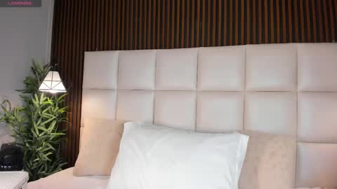 Snapshot of melanieklaus chatting on 28, 2, 2026 Melanie online show from 28, 2, 2026