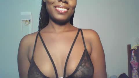 Snapshot of melanin_sassy96 chatting on 11, 12, 2024 bad lil shawry online show from 11, 12, 2024