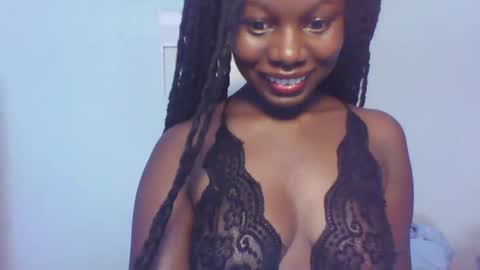 Snapshot of melanin_sassy96 chatting on 11, 1, 2025 bad lil shawry online show from 11, 1, 2025