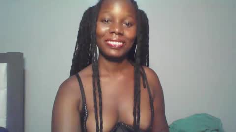 Snapshot of melanin_sassy96 chatting on 13, 1, 2025 bad lil shawry online show from 13, 1, 2025
