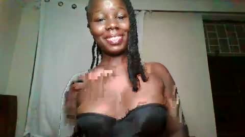 Snapshot of melanin_sassy96 chatting on 1, 3, 2025 bad lil shawry online show from 1, 3, 2025