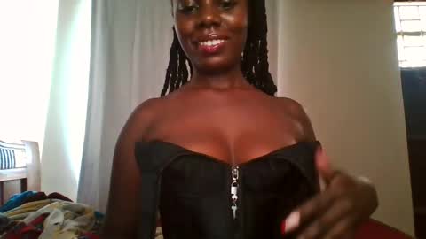 Snapshot of melanin_sassy96 chatting on 12, 3, 2025 bad lil shawry online show from 12, 3, 2025