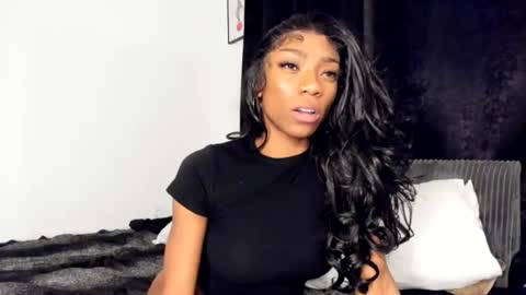 Snapshot of melaninmelanix chatting on 14, 7, 2026 melaninmelanix online show from 14, 7, 2026