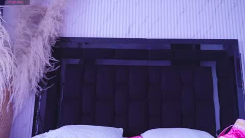 Snapshot of melanny_luv chatting on 14, 6, 2026 MelanyLuv online show from 14, 6, 2026