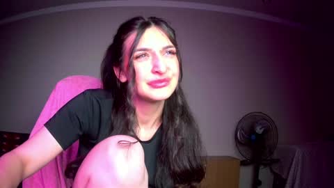 Snapshot of melena_caramel chatting on 22, 5, 2026 melena_caramel online show from 22, 5, 2026