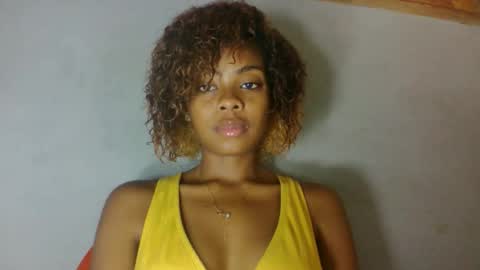 Snapshot of meliana98 chatting on 20, 10, 2025 meliana98 online show from 20, 10, 2025