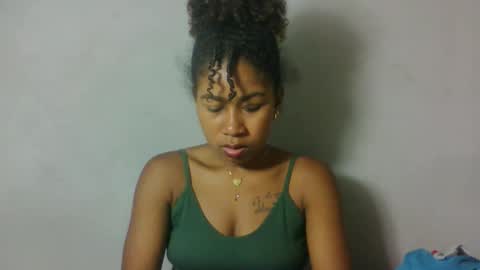 Snapshot of meliana98 chatting on 6, 11, 2025 meliana98 online show from 6, 11, 2025