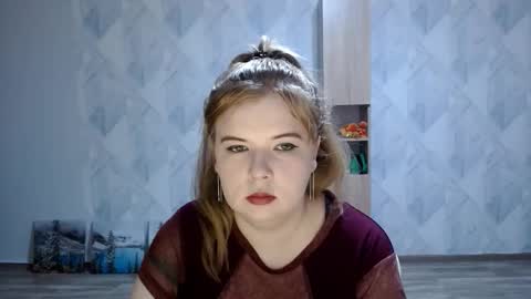 Snapshot of melina_beauty chatting on 11, 11, 2025 Melina online show from 11, 11, 2025