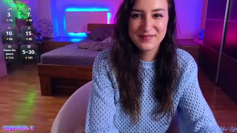 Snapshot of melinastyles chatting on 1, 12, 2024 Melina Styles online show from 1, 12, 2024