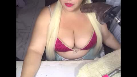 alissaalissa0818 online show from 23, 4, 2026