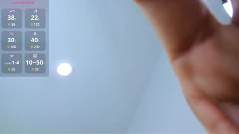 M E L I S S A  online show from 14, 12, 2024