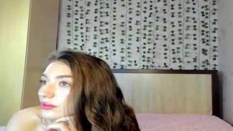 Snapshot of melissa_milton chatting on 9, 11, 2025 Melissa - Your Dream Girl online show from 9, 11, 2025